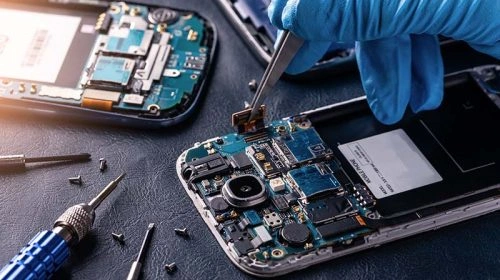 Phone, tablet, laptop, PS5 and Xbox repair services at HD Wireless in Indianapolis